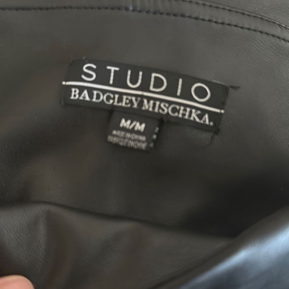Badgley Mischka Faux Leather Straight Leg Pants Size‎ Medium Black - Picture 8 of 10